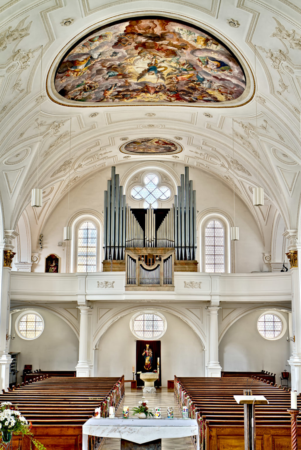 Die neue Spaeth-Orgel im Hauptschiff